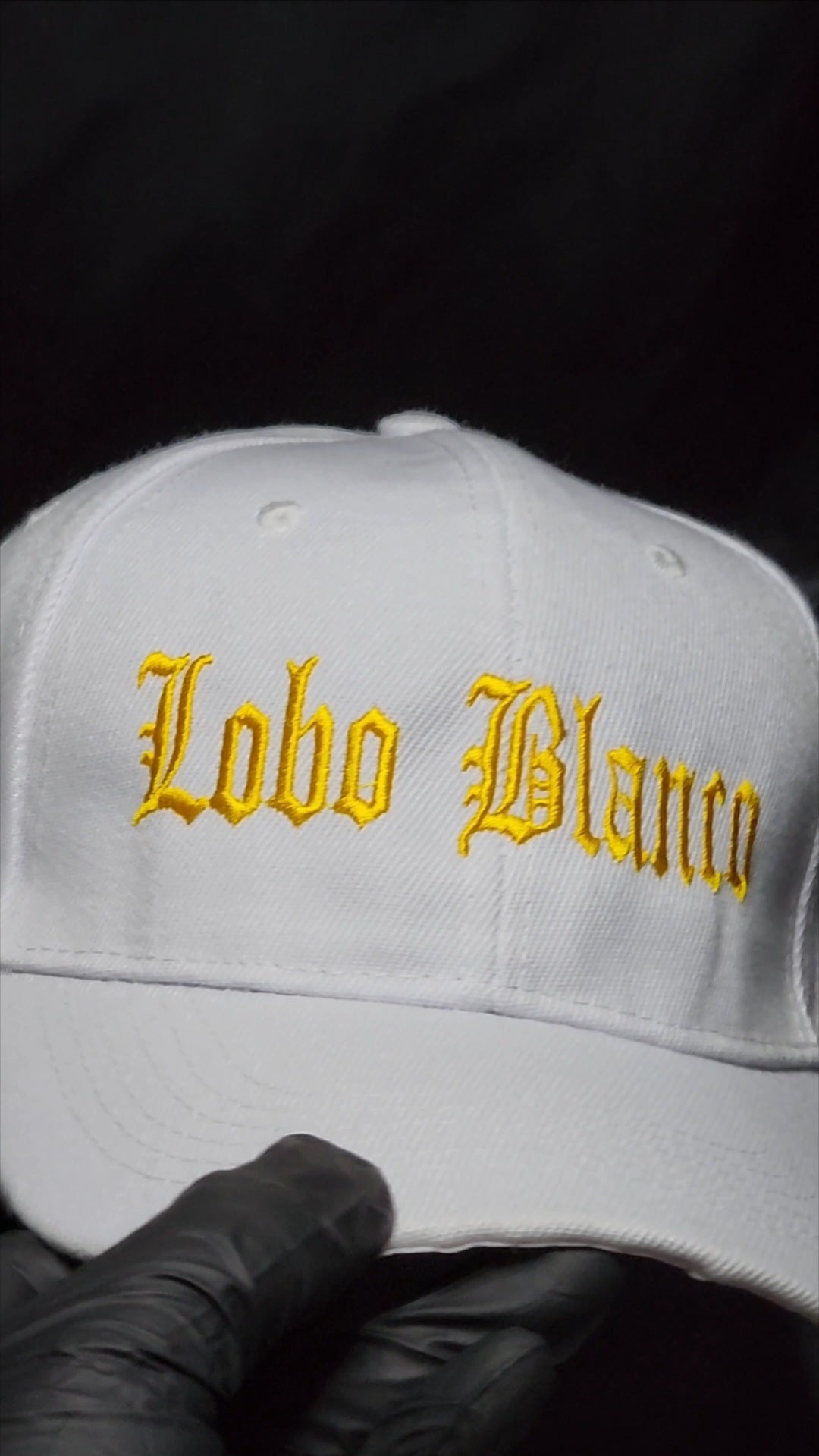 Lobo Blanco Trucker Hats